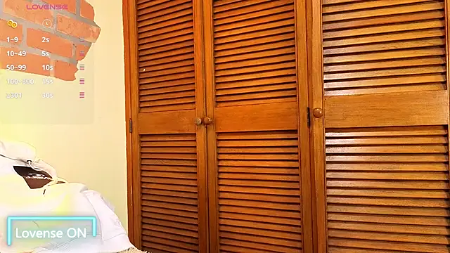 Snapshot of Dylanstonne chatting on November 2025 08:52:01 PM Dylanstonne online show from November 2025 08:52:01 PM