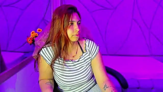 Tammy Blackk online show from November 2025 03:42:02 AM