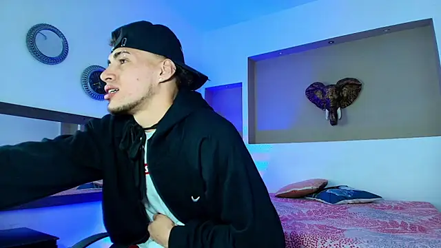 austin collinss online show from January 2025 02:35:02 AM
