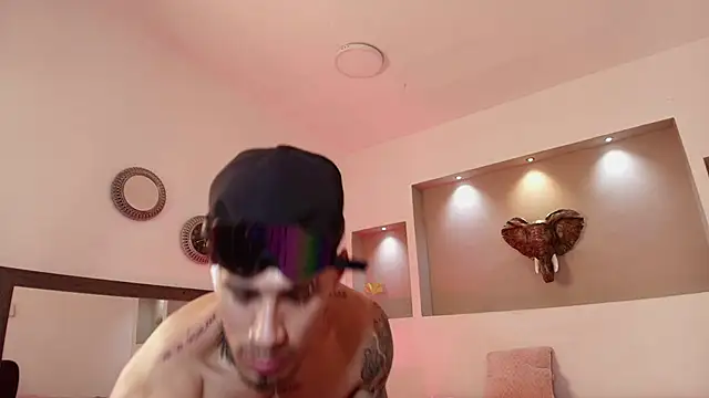 austin collinss online show from January 2025 08:23:02 AM