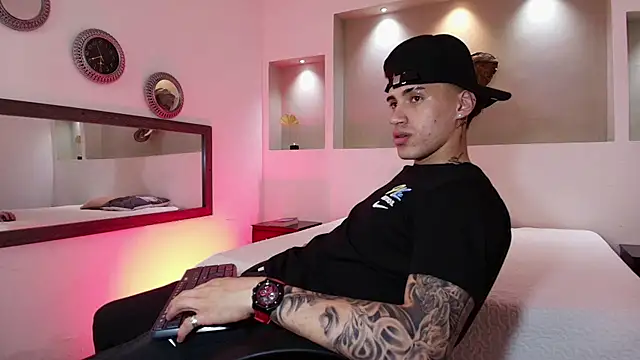 austin collinss online show from January 2025 01:16:01 AM