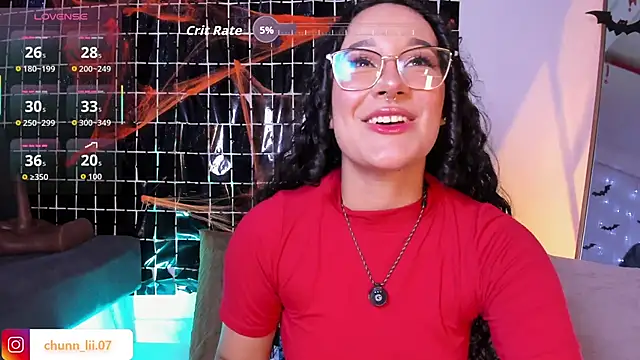 chunn liioo online show from October 2025 11:42:02 PM