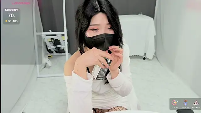 Mirai-Chan486 online show from March 2025 12:45:02 PM