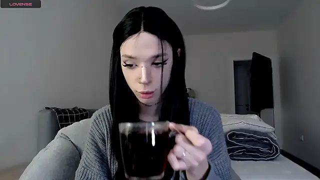 Dasha M online show from October 2025 10:10:01 AM