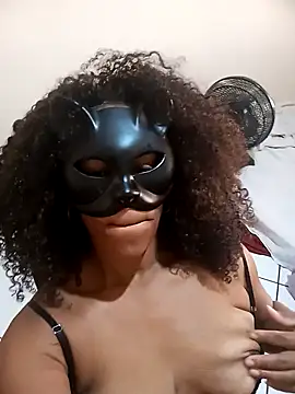 pitchuxa online show from November 2025 12:15:01 PM