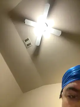 Snapshot of cumwatch3376 chatting on December 2024 08:33:01 PM cumwatch3376 online show from December 2024 08:33:01 PM