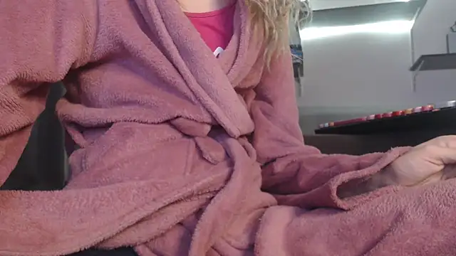 LetsGetMessyBBy online show from March 2025 01:02:02 AM