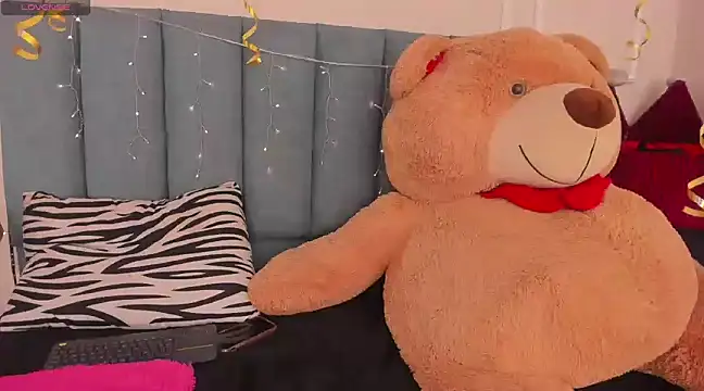 Amber  Sanchez online show from December 2024 08:26:01 AM
