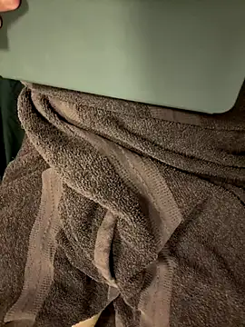 Dan8736 online show from October 2025 05:14:02 PM