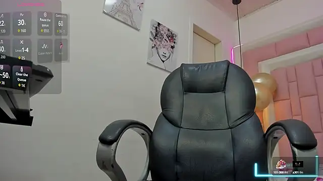 Snapshot of Dyla_n18 chatting on October 2025 11:48:02 PM Dyla n18 online show from October 2025 11:48:02 PM