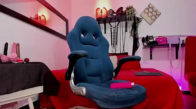 mariana fadulf  online show from January 2025 09:55:01 AM