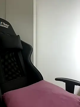 Thalibunny online show from October 2025 08:20:02 PM