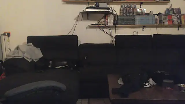 Snapshot of complicata_mente chatting on January 2025 12:33:01 AM complicata mente online show from January 2025 12:33:01 AM