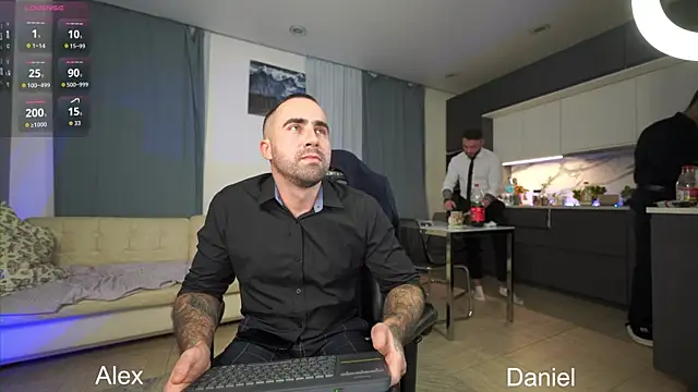 Snapshot of Alex_xxx chatting on October 2025 05:11:02 PM Alex xxx online show from October 2025 05:11:02 PM