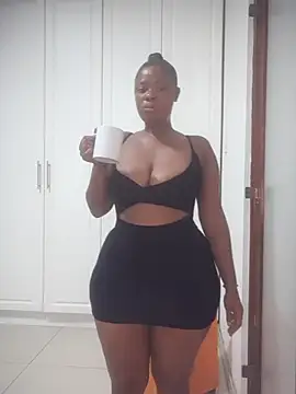 Luciouslips00 online show from December 2024 10:09:02 PM