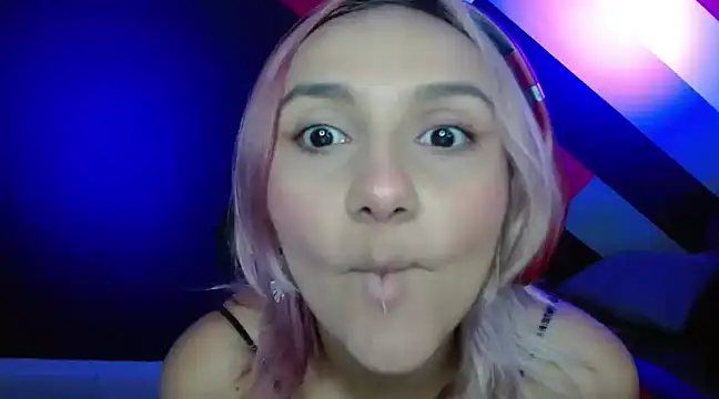 Alterego1   online show from December 2024 06:31:02 PM