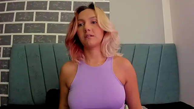 Snapshot of Alterego1__ chatting on October 2025 11:44:02 AM Alterego1 online show from October 2025 11:44:02 AM