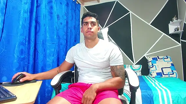 astrom greyy online show from October 2025 12:40:02 AM