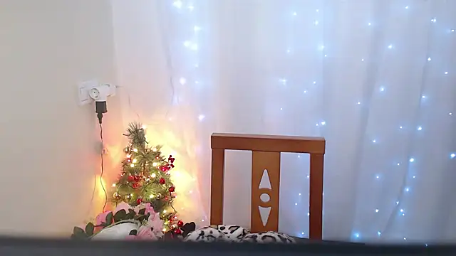 Genesisgems11  online show from December 2024 07:18:02 AM