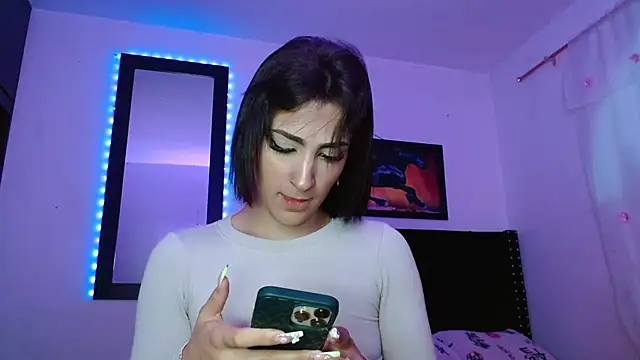 Triana Damelio online show from October 2025 12:13:02 PM