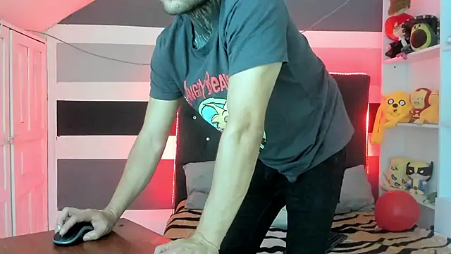 Snapshot of _tatho_perovich_ chatting on December 2024 03:52:01 AM tatho perovich online show from December 2024 03:52:01 AM