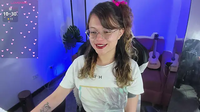 Snapshot of blackberrys_ chatting on October 2025 01:44:01 PM blackberrys online show from October 2025 01:44:01 PM