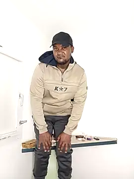 Champs303xh online show from October 2025 07:47:01 PM