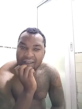 Champs303xh online show from October 2025 04:01:02 AM