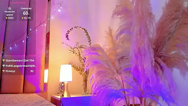 Snapshot of VICTORIA_RASH chatting on January 2025 09:51:02 PM VICTORIA RASH online show from January 2025 09:51:02 PM