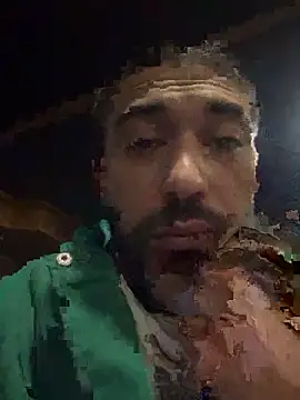 Snapshot of djtimka chatting on October 2025 05:31:01 PM djtimka online show from October 2025 05:31:01 PM