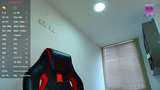 KazzuRoux001 online show from February 2025 03:05:02 PM