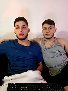 TommyandBillie online show from November 2025 06:09:02 PM