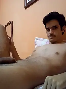 Snapshot of phmoisinho5000 chatting on October 2025 04:42:01 AM phmoisinho5000 online show from October 2025 04:42:01 AM