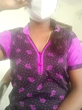 Snapshot of Preethytamilsexy chatting on March 2025 09:44:02 AM Preethytamilsexy online show from March 2025 09:44:02 AM