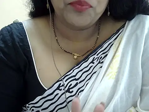 Riya riyaa online show from October 2025 09:17:02 AM
