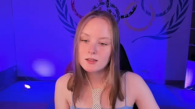VivienLeeigh online show from December 2024 03:19:01 PM