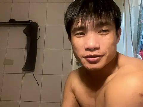 Snapshot of TaiwanSlutBitch chatting on December 2024 09:17:01 PM TaiwanSlutBitch online show from December 2024 09:17:01 PM