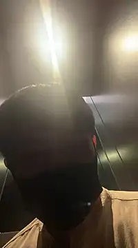 Snapshot of TaiwanSlutBitch chatting on December 2024 01:10:01 PM TaiwanSlutBitch online show from December 2024 01:10:01 PM