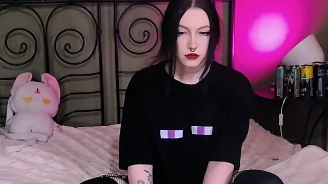 BlackyTea online show from November 2025 05:35:02 PM