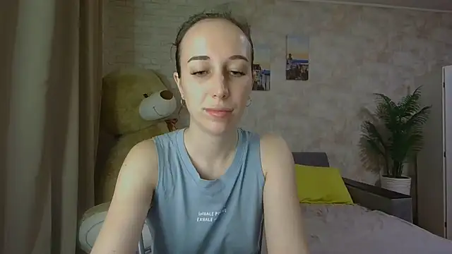 Anika bloom online show from October 2025 10:52:01 PM