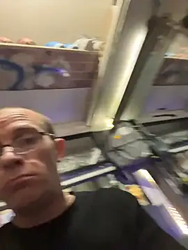 DirkD916 online show from October 2025 03:07:02 AM