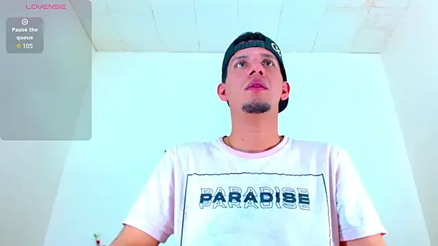 kevin  fox  online show from September 2025 08:03:01 PM