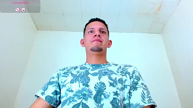 kevin  fox  online show from October 2025 07:11:02 PM