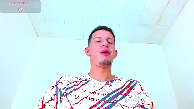 kevin  fox  online show from October 2025 07:11:01 PM