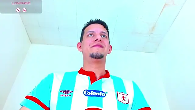 kevin  fox  online show from October 2025 07:15:01 PM