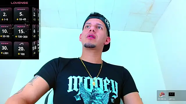 kevin  fox  online show from October 2025 07:21:02 PM