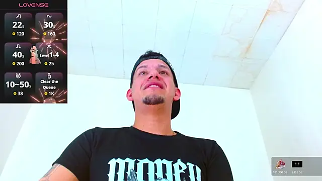 kevin  fox  online show from October 2025 07:15:02 PM