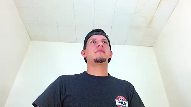 kevin  fox  online show from November 2025 07:15:01 PM