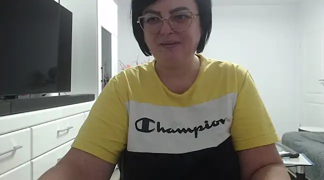 Amandamuller1982 online show from December 2024 01:55:02 PM