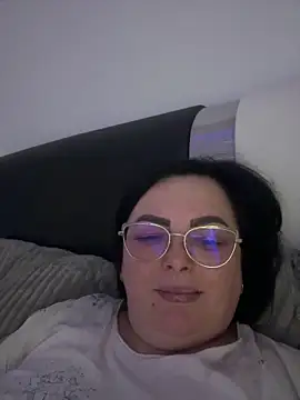 Amandamuller1982 online show from December 2024 03:28:02 PM